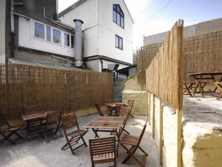 The Longboat 4*